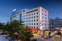 Bafang Junyue Hotel Hotels near Zhanjiangshifan College