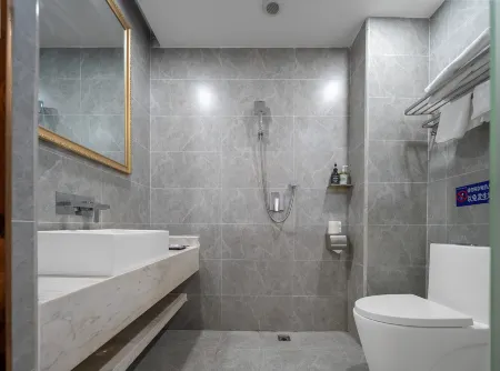 Not late Hotel (Tong'an South Ring Road) Отели рядом с достопримечательностью «Gymnasium»