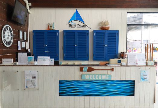 6. 더 블루 펄 카..