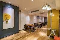 Fashion Hotel (Deqing Cultural Square Branch) Hotels in Deqing