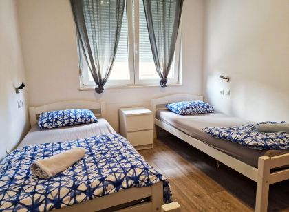 Croparadise Hostel