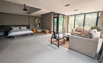 Wuhua Mountain Resort Homestay