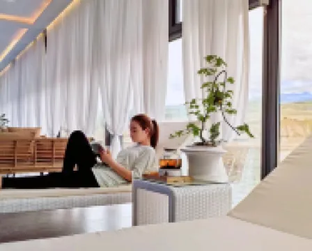 Bingfeng Hot Spring Holiday Hotel