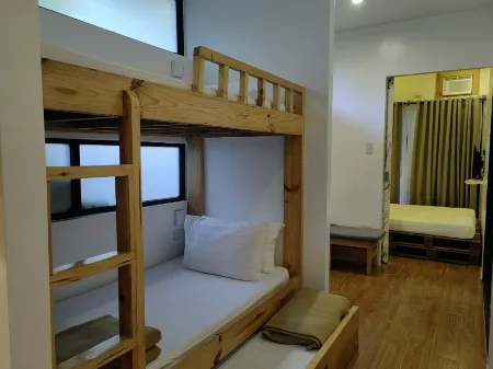 Containers by Eco Hotel