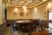 Qingyuan Fogang ShamPoola Squirrel Hotel - Romantic