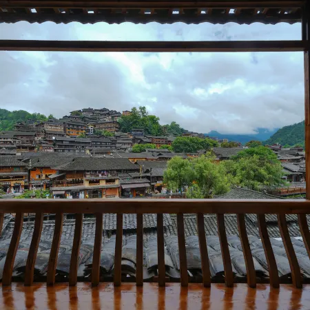 Xijiang Qianhu Miao Village Mufeng Mountain Courtyard B&B (No. 6 Fengyu Bridge Branch)