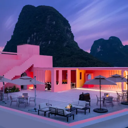 Alando Resort Hotel (Yangshuo West Street Lijiang Branch)