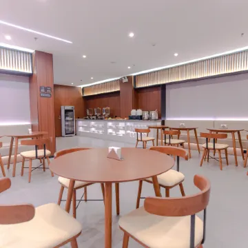 Huayue Ruihe Hotel (Qingdao Pingdu Store)