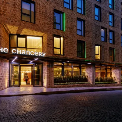 The Chancery Hotel Отели рядом с достопримечательностью «Библиотека Честера Битти»