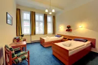 Hotel Astoria Hotels in Остров
