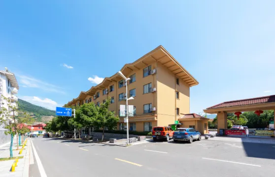 昭君快捷酒店（興山高鐵站店）