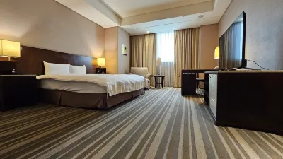 Via Hotel Breeze Hotels near Banqiao Nongcun Park