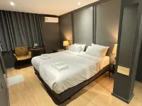 in the mood for life @Sutthisan Bangkok