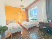 Yining Tianbianyuan Homestay (Yining Airport Yining Railway Station)