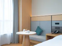JI Hotel (Guangzhou Baiyun Taihe Wenhuaguangchang) Отели рядом с достопримечательностью «Торговый город Форма»