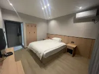 Wuyiba Hotel (Ningguo Commercial Pedestrian Street Ningguo People's Hospital)