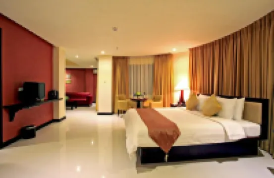 ホテル セントロ プエルトプリンセサ パラワン