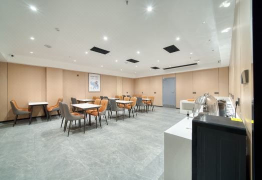 Platinum Cloud Rui Hotel (Suzhou Development Avenue Chu Street Store) Hotel Overview