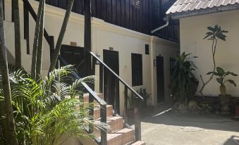 Manotemple Guesthouse