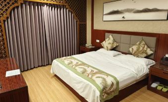 Palm Island Holiday Hotel