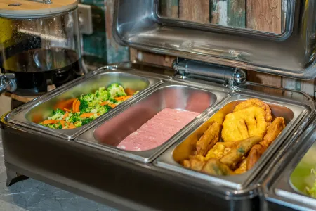 AI Stay Future Hotel (Yan'an Baota Mountain) Отели рядом с достопримечательностью «Yan'an University Former Site»