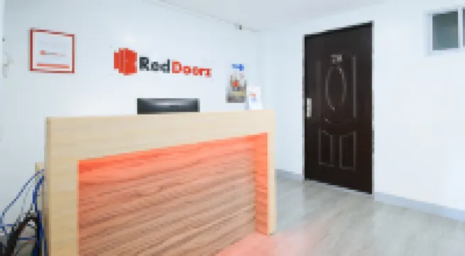 RedDoorz near Zobel Roxas St