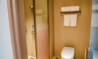 HanTing Hotel (Linzhang County Yeling Park)