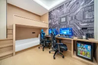 ReMAX Remai Planet E-Sports Hotel (Raffles Bund)