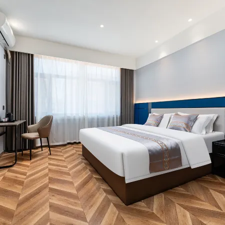 Hexing E-sports Hotel (Harbin Central Street Baroque Branch)