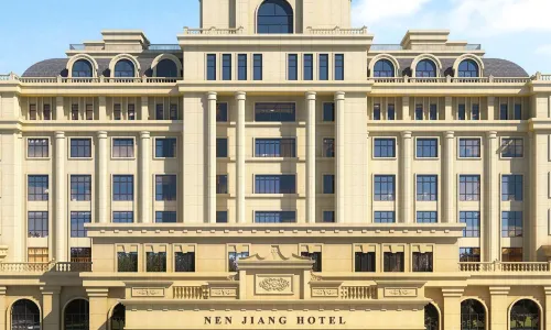 Nenjiang Grand Hotel