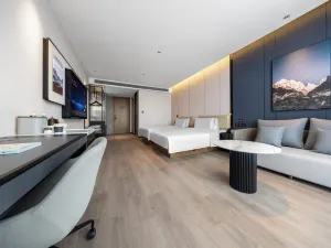 Atour Hotel, Meilan East Road, Taizhou Municipal Government