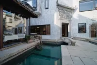 Huangshan Yincijian Homestay (Chengkan Scenic Area) Отели рядом с достопримечательностью «Получение пассажирского автобусного пункта»