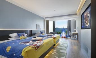 Liyi Hotel (Xishuangbanna Jinghong Mengle Grand Buddha Temple Manchester Rainforest Park Branch)