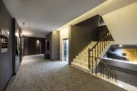 Ezkar Bathonea Art Istanbul