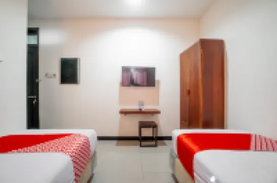 Hotel O Genteng Near Genteng Market Formerly Uno Hotel