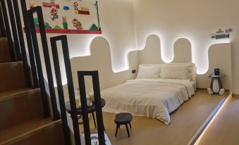 The Silent Time Holiday House