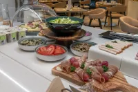 Sevenline Aparthotel - Work & Spa - breakfast