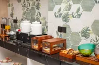 Riverside View Hotel - breakfast