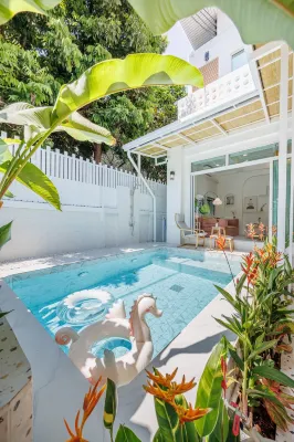 Bangkok four bedroom pool villa - Villaer
