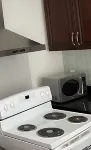 Peaceful room with Kitchen, Washing Machine and Internet near Beach, Broadway, DT - Bungalows