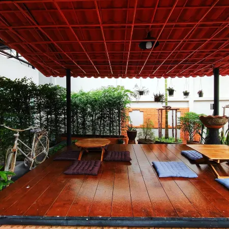 Studio251 HOUSE Отели в г. Район Ланг Суан