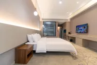 Huocheng Qingshui River Princess of Relief Lavender Garden Licheng Hotel - 4-Star