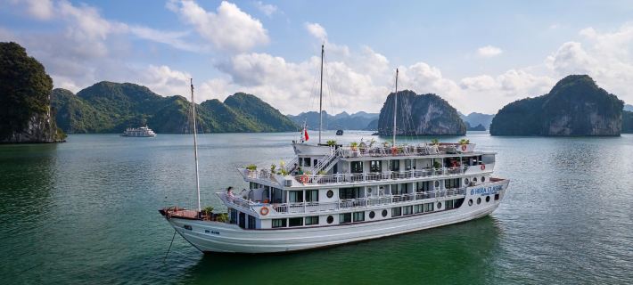 Hera Classic Boutique Cruise Hotels in Tuan Chau