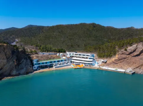 Xulaihaisu (Dalian Laohutan store) Отели в г. 
