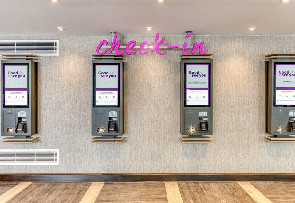 프리미어 인 런던 패딩턴 - 패딩턴 스테이션