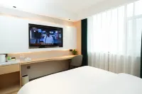 Urba Hotel (Nalati Scenic Area) Hotels in Xinyuan