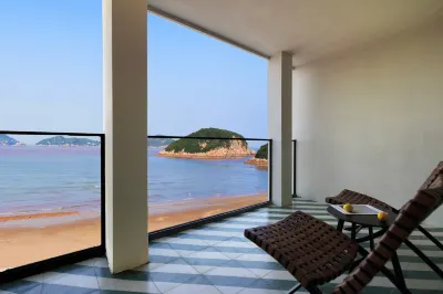 海島日記・IslandDiary一線海景泳池設計師美宿（朱家尖漳州村店） 樟州灣景區附近的飯店