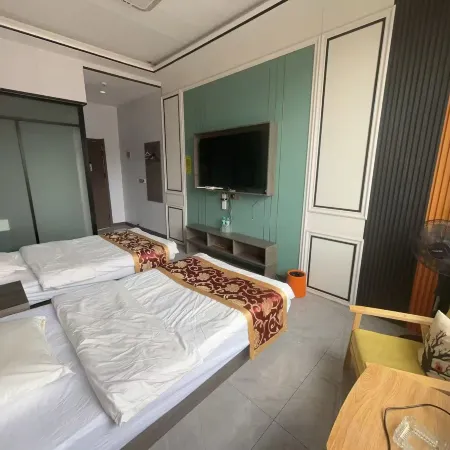 Ruiji Express Hotel