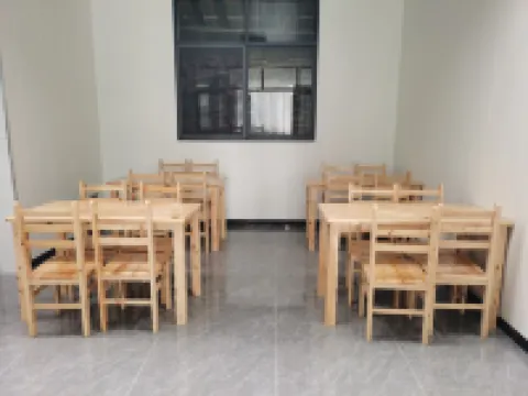 Pingshui Xiangfeng Homestay,HeFeng Hotel di Hefeng