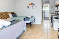 Innisfail Riverfront Motel Hotels in Mighell